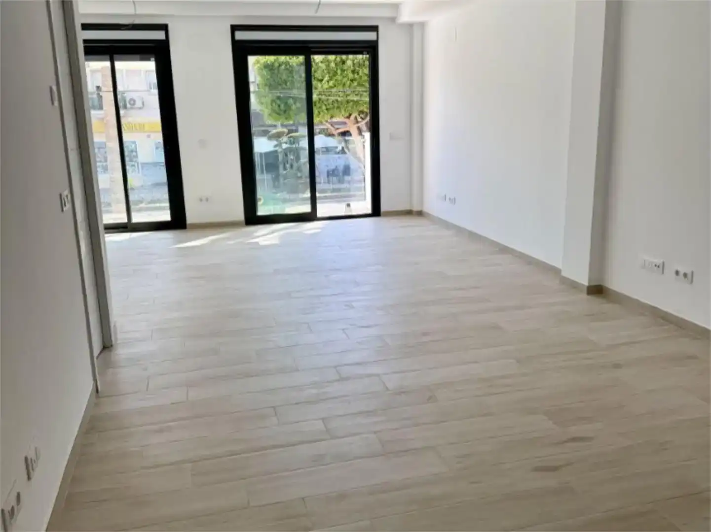 Sala d'estar de Pis en venda en Alhaurín de la Torre amb Aire condicionat i Balcó