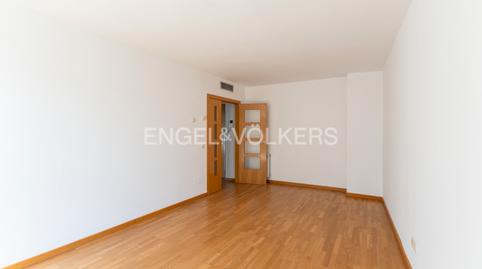 Photo 5 of Apartment for sale in Butarque, Madrid