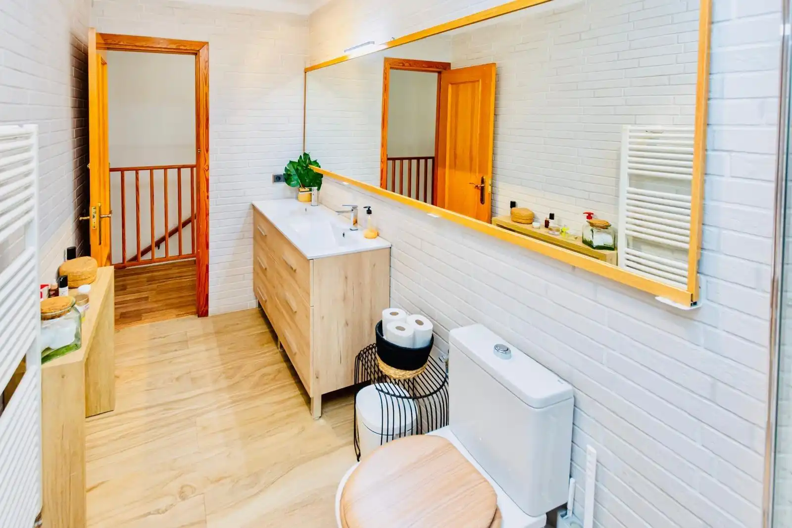 Bathroom of Houses for sale in Calvià  with Air Conditioner, Terrace and Balcony