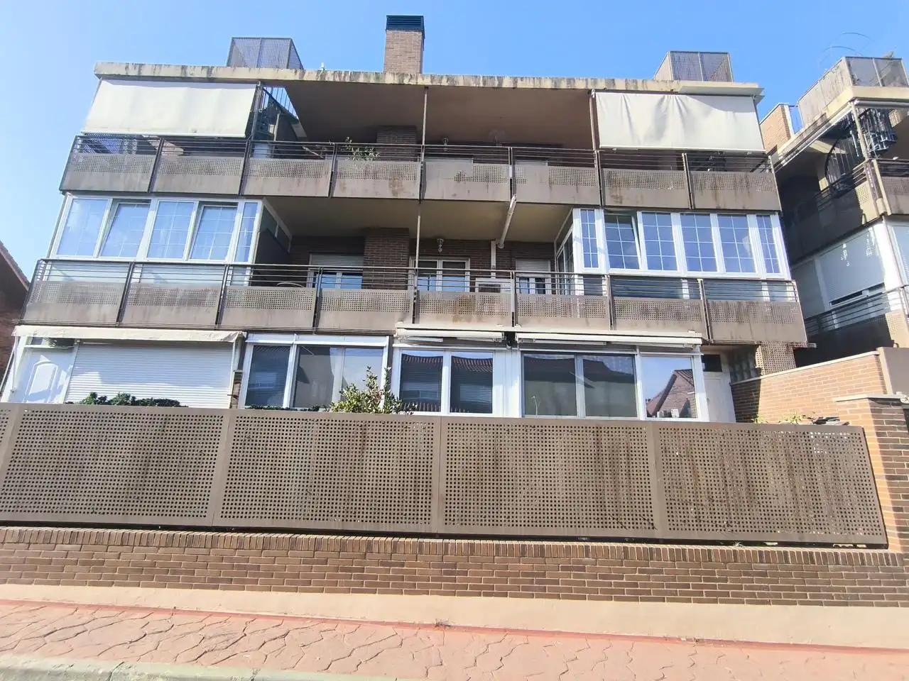 Vista exterior de Piso en venta en Cuarte de Huerva con Aire acondicionado, Calefacción y Terraza