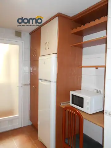 Flat for rent in Calle Emilia Pardo Bazán, Joaquina Eguaras