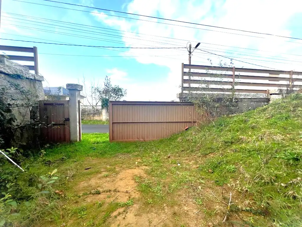 Terreny residencial en venda a Bergondo, imagen 3