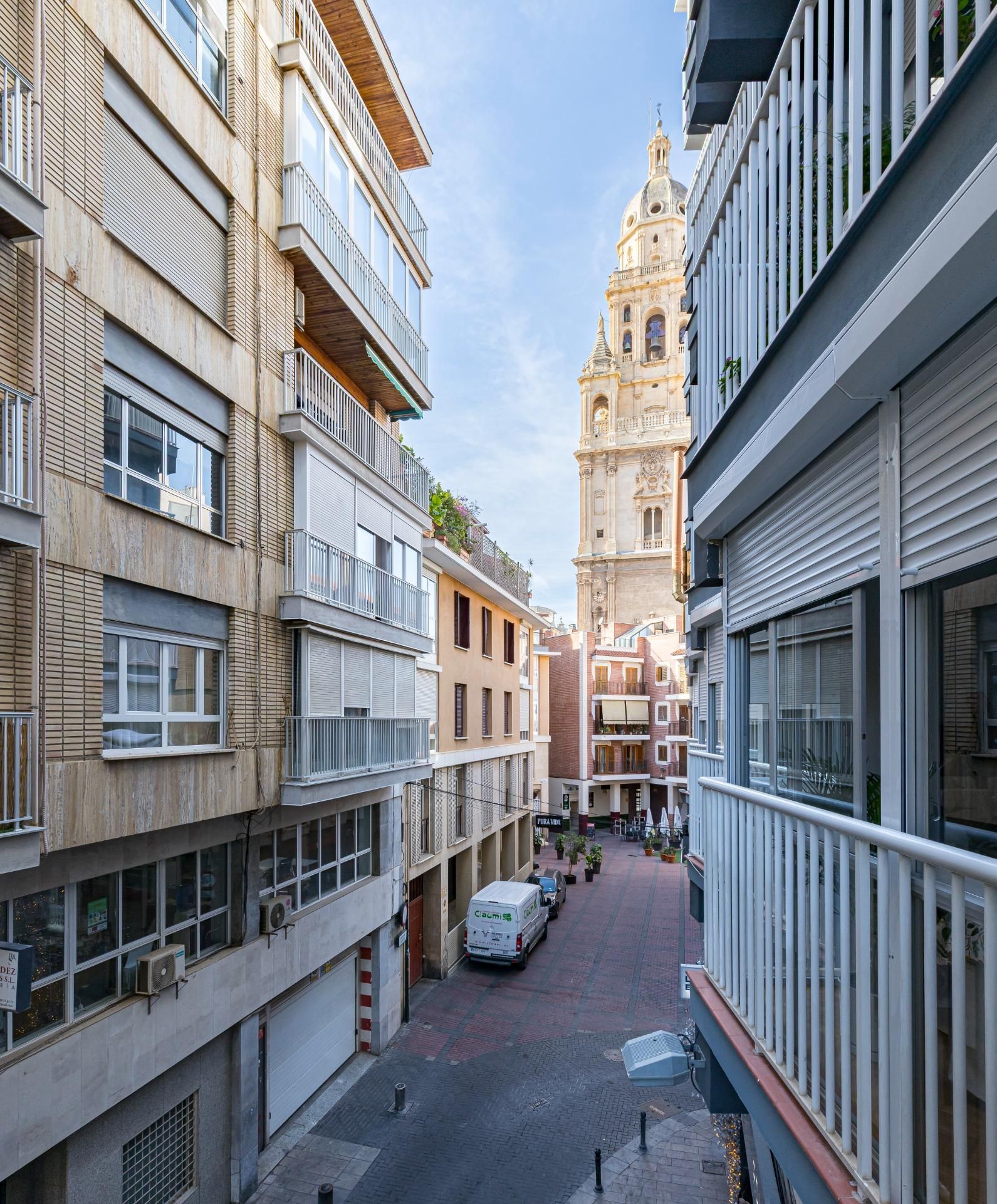 Vista exterior de Pis en venda en  Murcia Capital amb Balcó