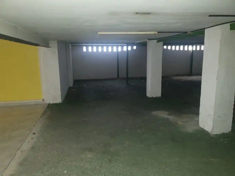 Business premises for sale in Este, imagen 10