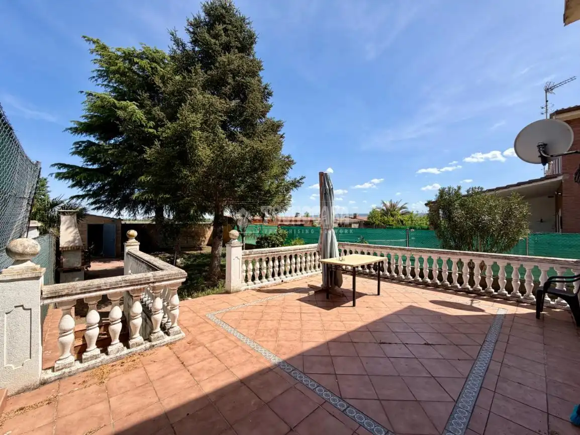 Terrace of Detached homes for sale in Azuqueca de Henares