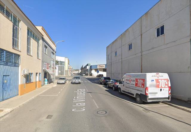 Nave industrial en Alquiler en Poleares