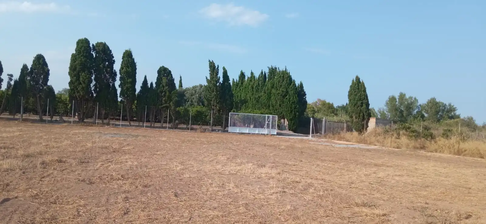 Terreny rústic en venda a Piscinas