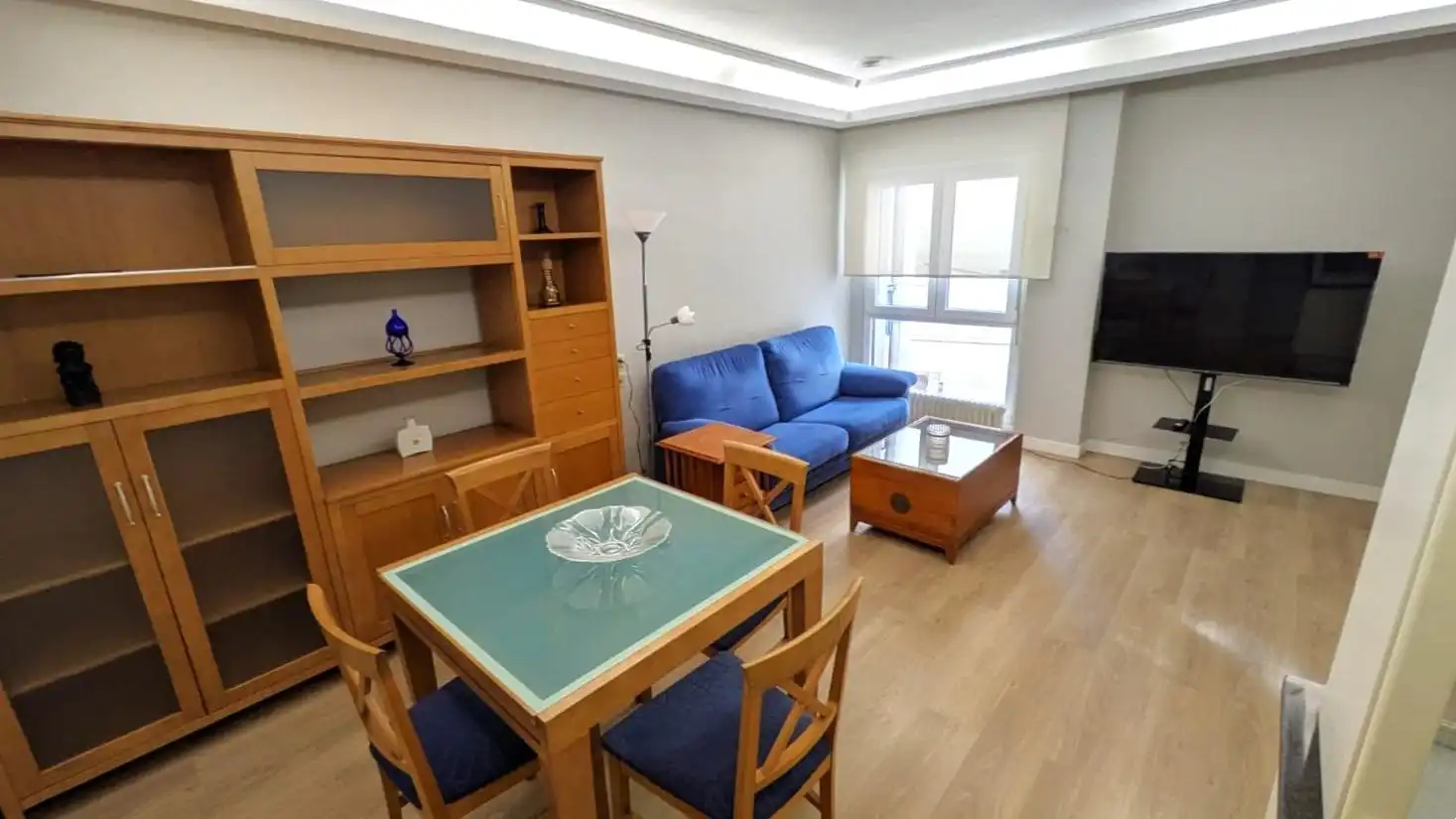 Living room of Flat for rent in Oviedo   with Heating and Furnished