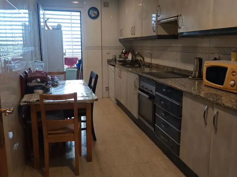 Cuina de Pis en venda en Terrassa amb Terrassa i Balcó
