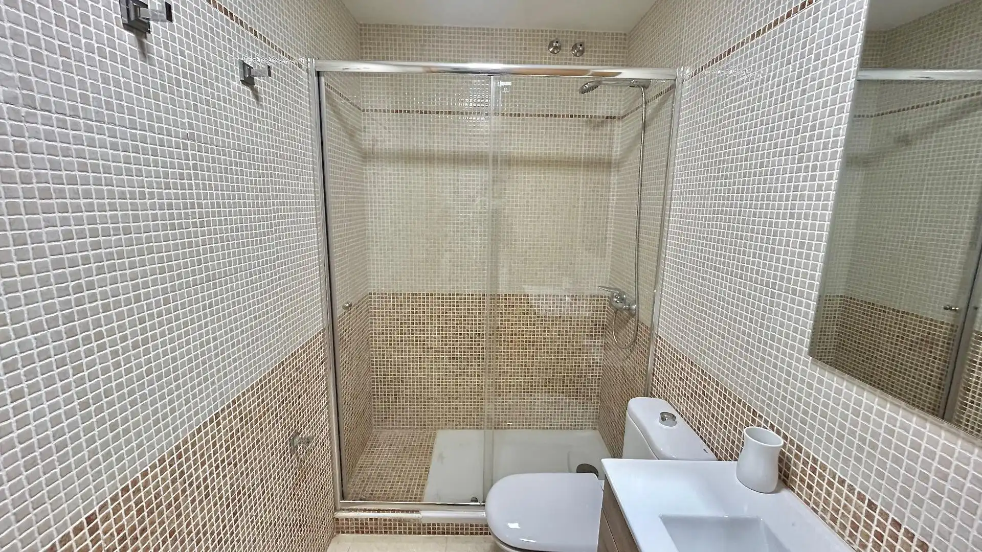 Appartamento con terrazza in vendita a Calle Calle de las Higueras, 95, imagen 51