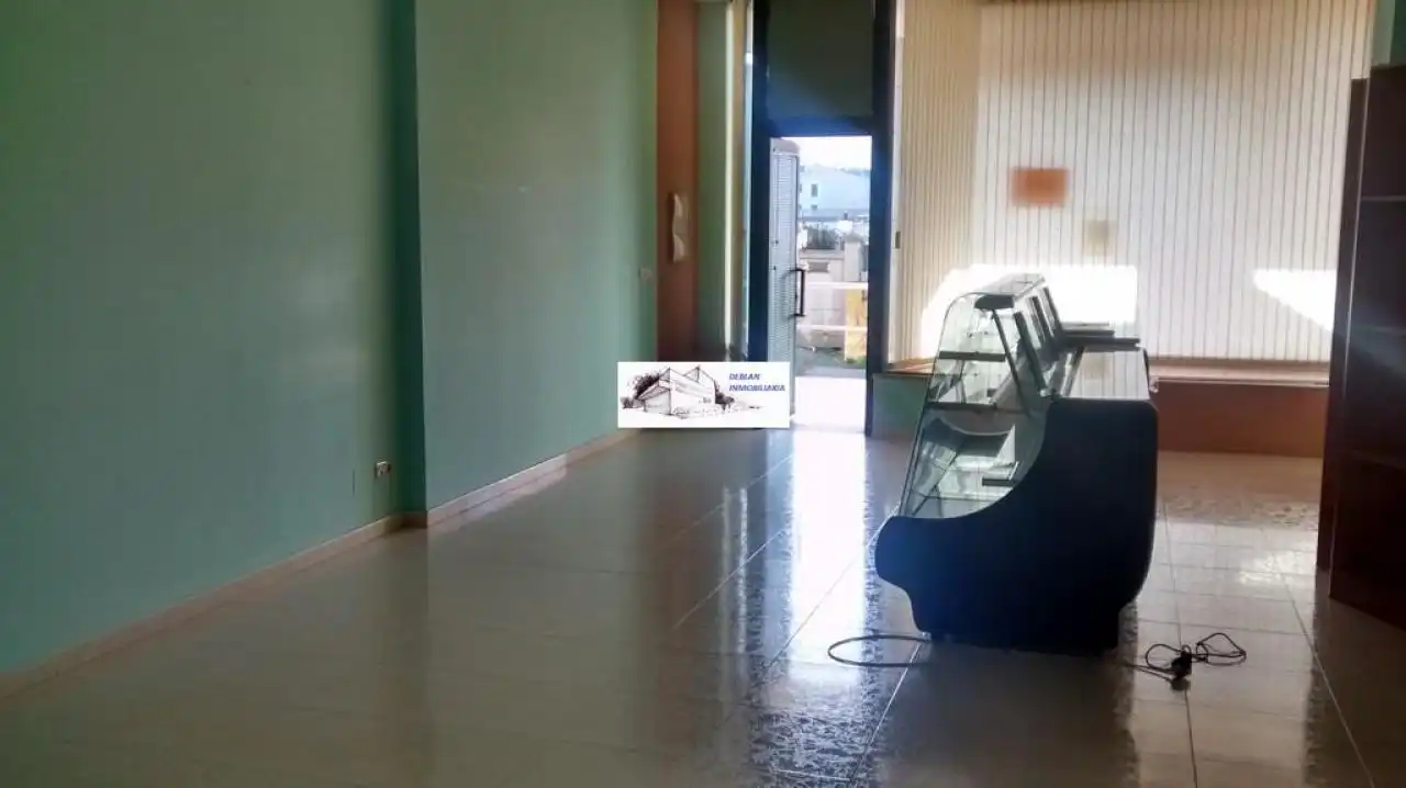 Geschaftsraum zur Miete in Tomiño