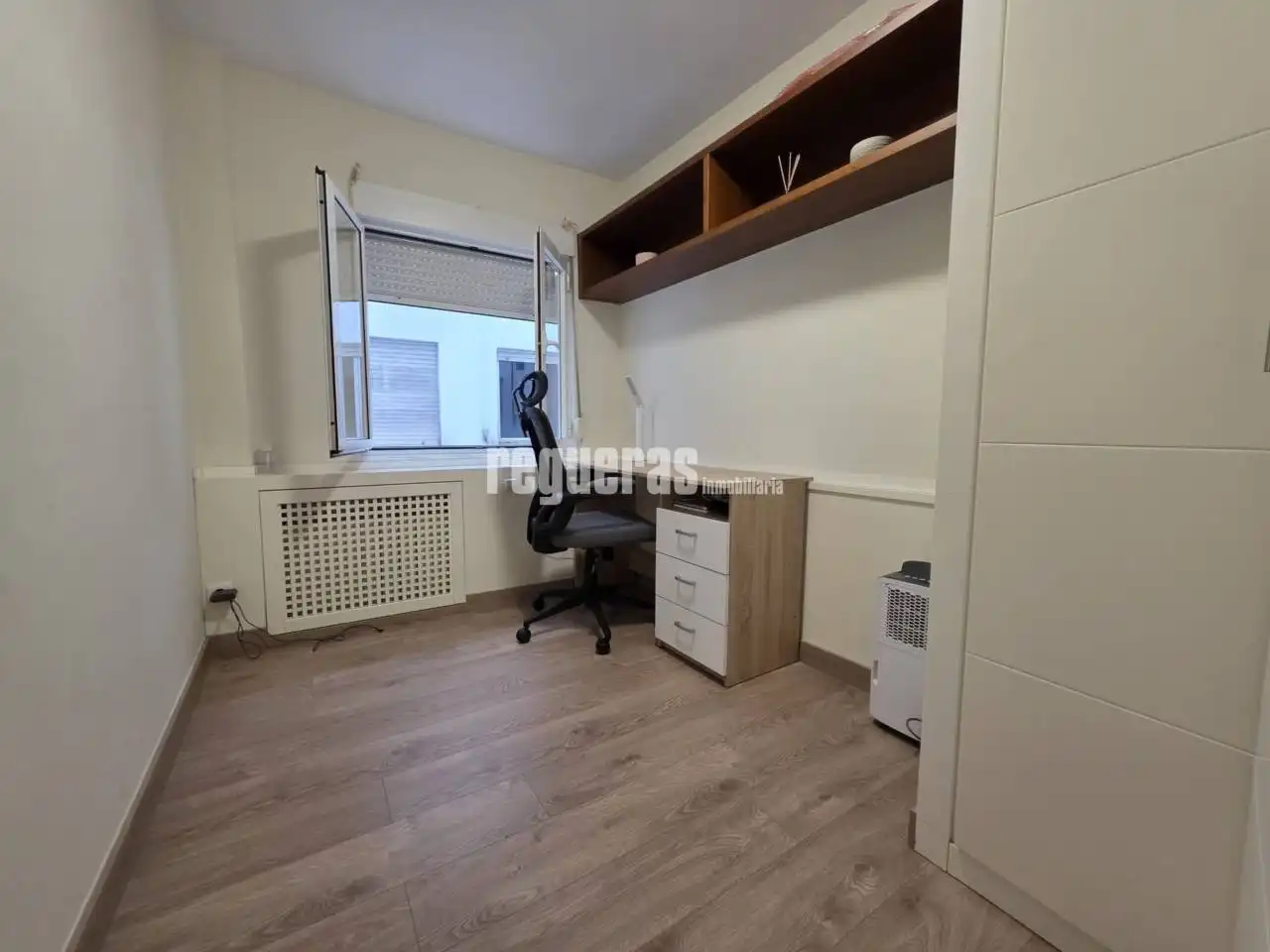 Wohnung zur Miete in Avilés mit Heizung und Möbliert