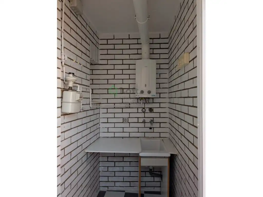 Bathroom of Attic for rent in Badajoz  with Air Conditioner