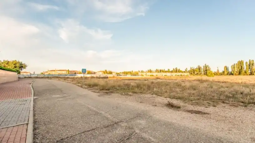 Terreno residencial en venta en ctra Puente Duero Sector 16 Ua1 Parcela 2, imagen 2