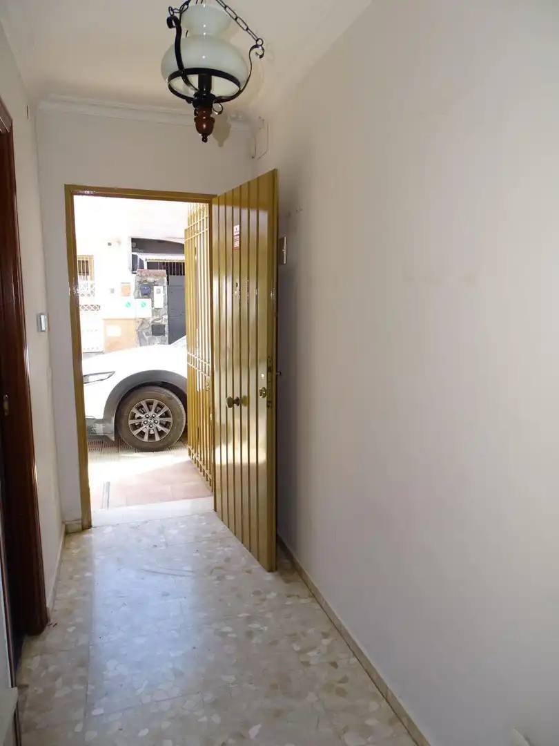 Casa o xalet en venda en Utrera amb Calefacció, Terrassa i Traster