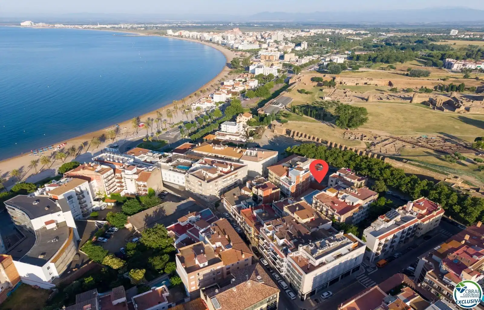 Vista exterior de Apartament en venda en Roses amb Aire condicionat