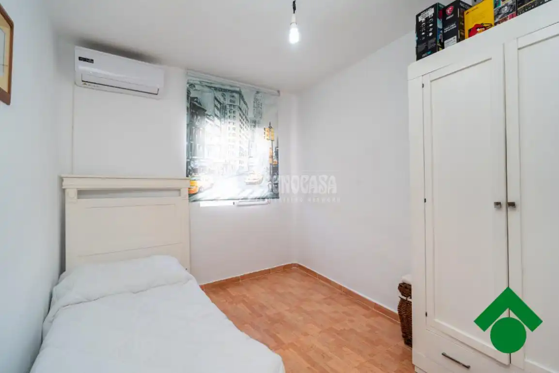 Schlafzimmer von Einfamilien-Reihenhaus zum Verkauf in Albolote