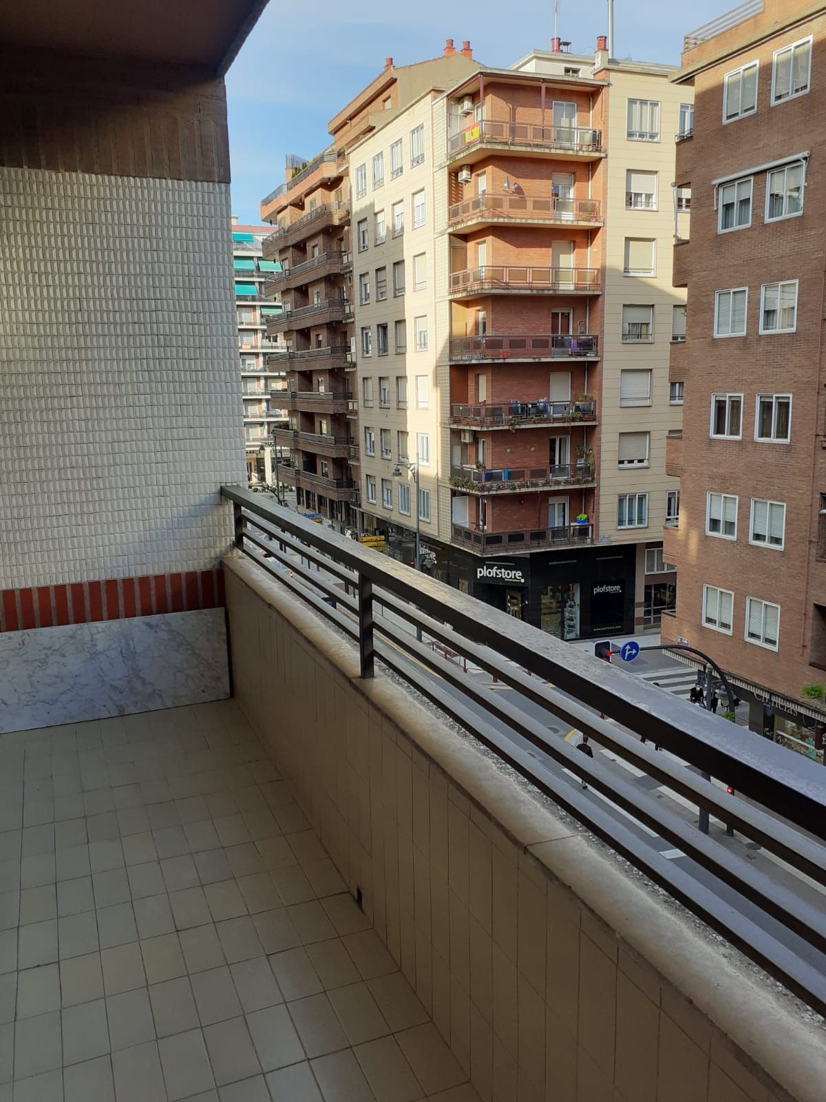 Vista exterior de Pis en venda en  Logroño amb Aire condicionat, Calefacció i Terrassa