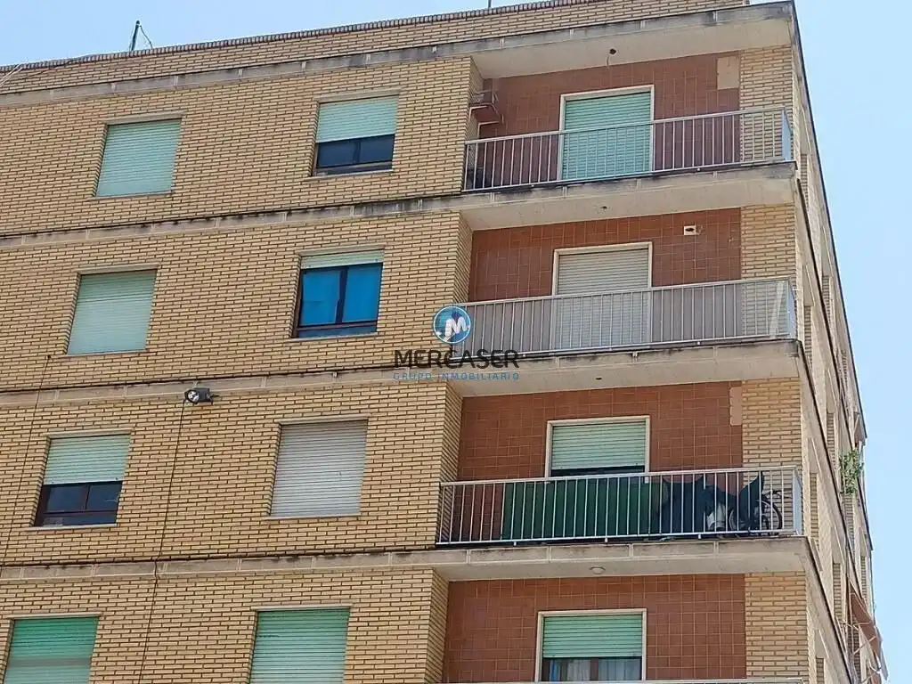 Vista exterior de Dúplex en venta en Torrelaguna con Trastero