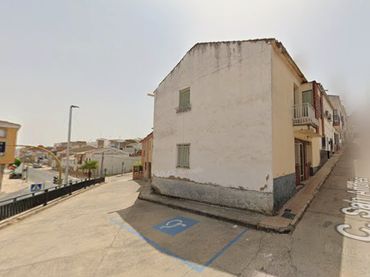 Casa en venda a Mengíbar