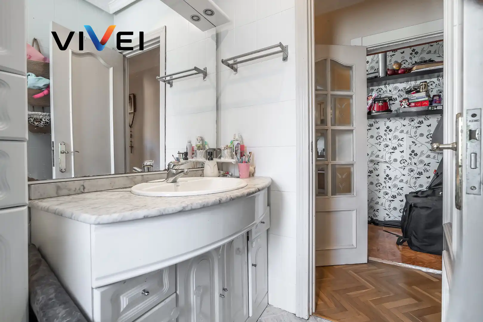 Bathroom of Flat for sale in Madrid  with Heating