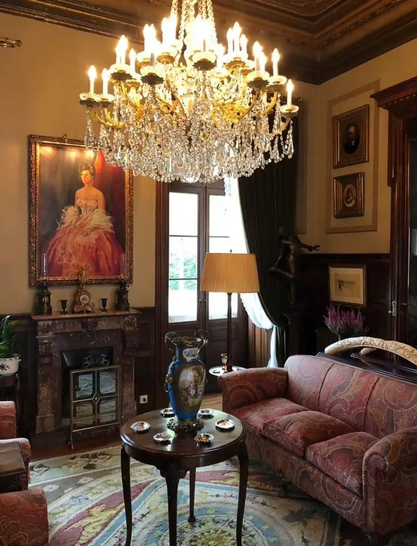 Sala d'estar de Casa o xalet en venda en Gijón  amb Jardí privat, Terrassa i Moblat