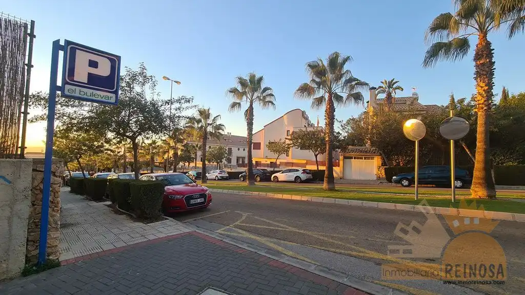 Vista exterior de Local en venta en Molina de Segura