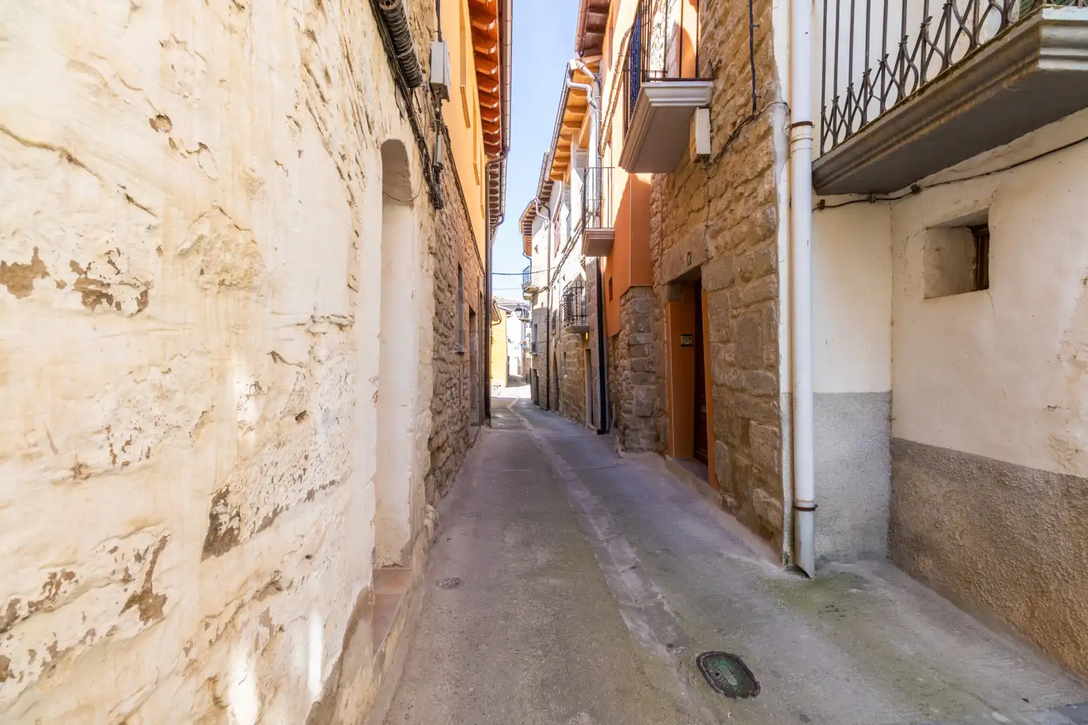 Exterior view of Houses for sale in Cáseda  with Terrace