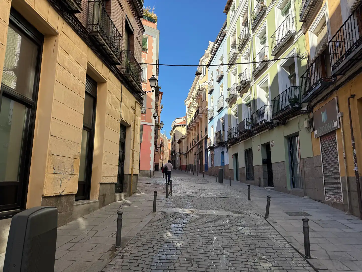 Apartments for sale in Calle Jesús y María, Madrid, Spain, Embajadores - Lavapiés