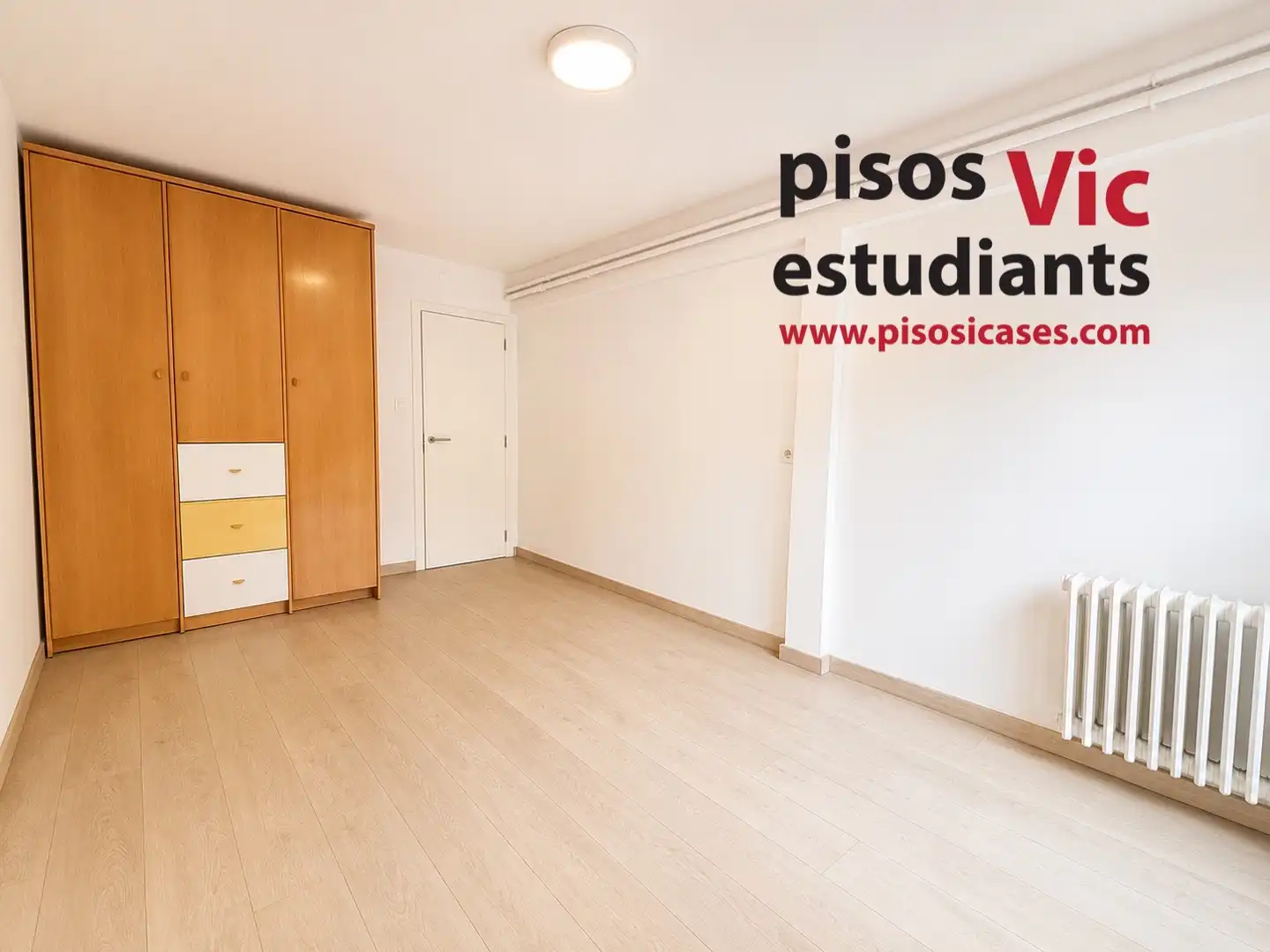 Piso de alquiler en Vic con Calefacción, Amueblado y Horno
