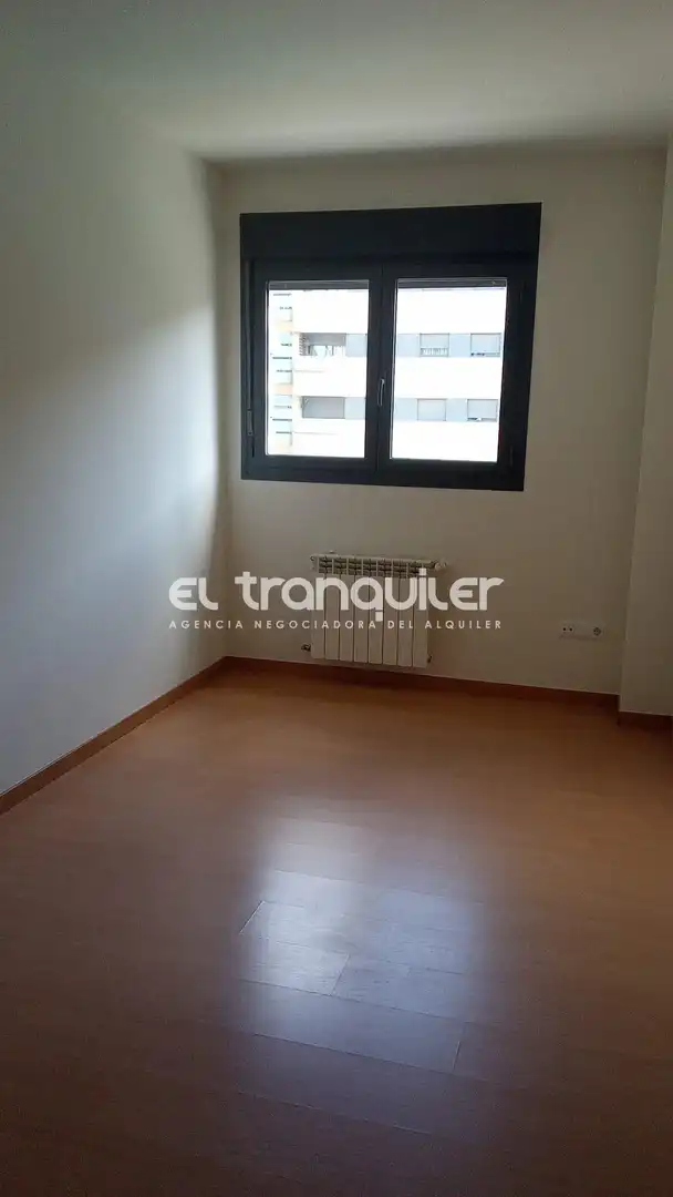 Habitación de Piso de alquiler en Leganés con Terraza, Trastero y Piscina
