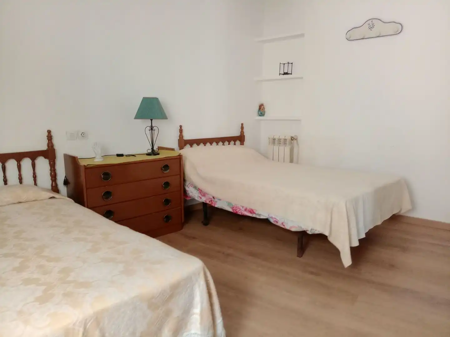 Dormitori de Casa o xalet en venda en Pastrana amb Terrassa i Balcó
