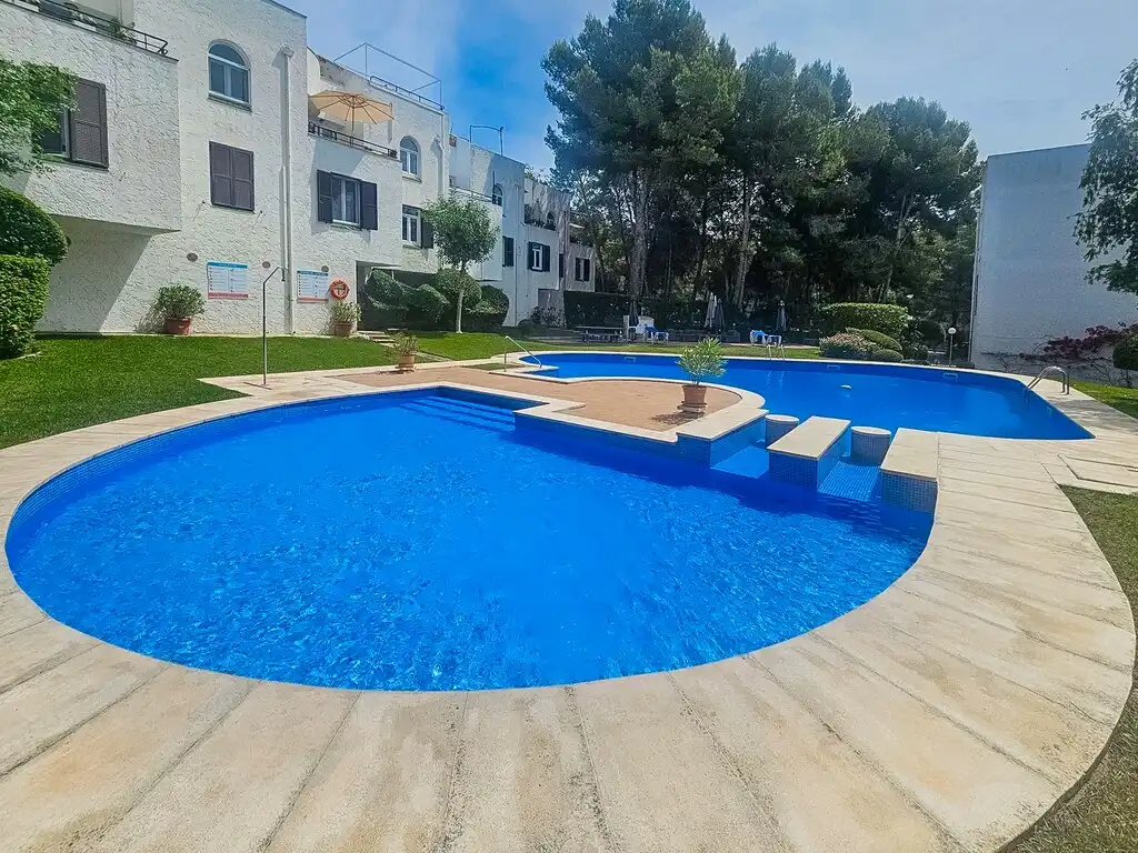 Swimming pool of Detached homes for sale in Calvià  with Air Conditioner and Community pool