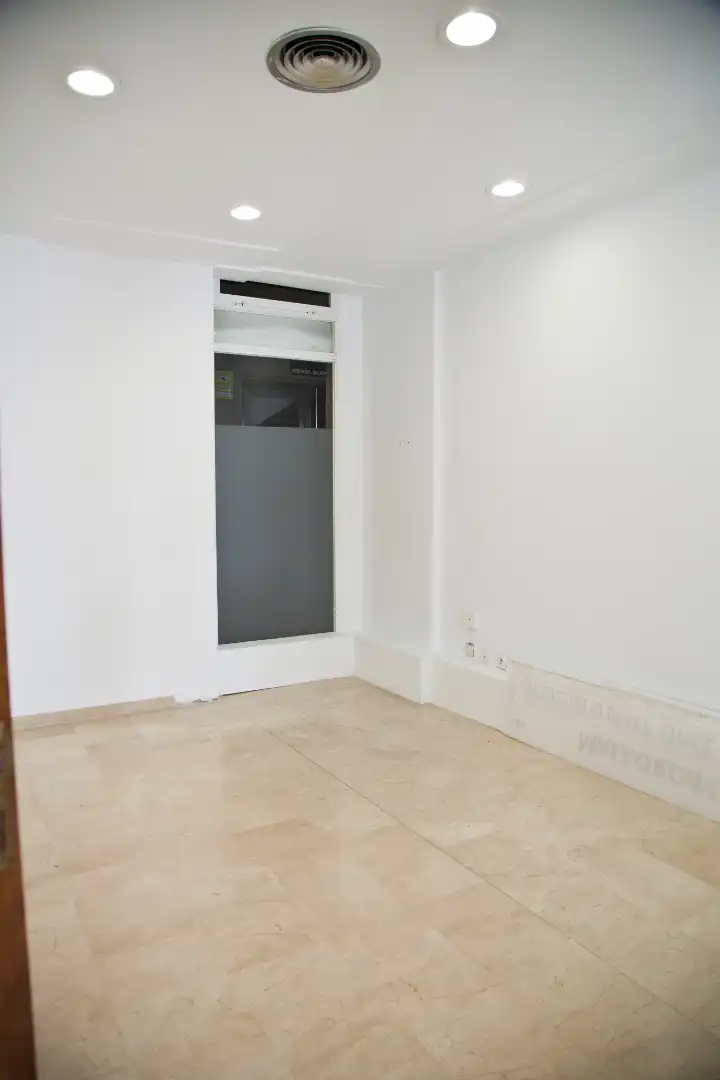 Gewerbefläche zur Miete in Passeig Marítim 26, imagen 13
