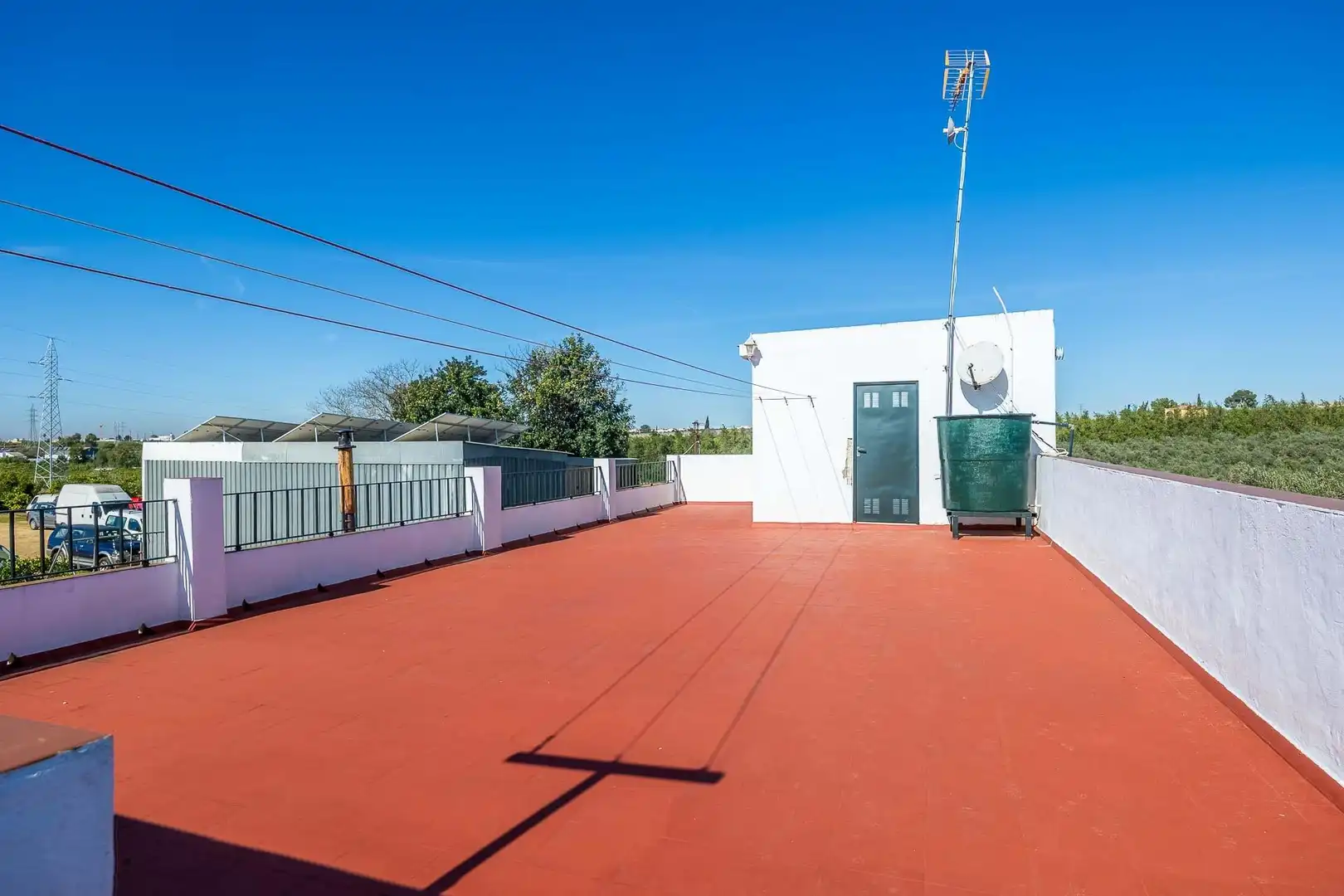 Terrassa de Finca rústica en venda en Alcalá de Guadaira amb Aire condicionat i Piscina