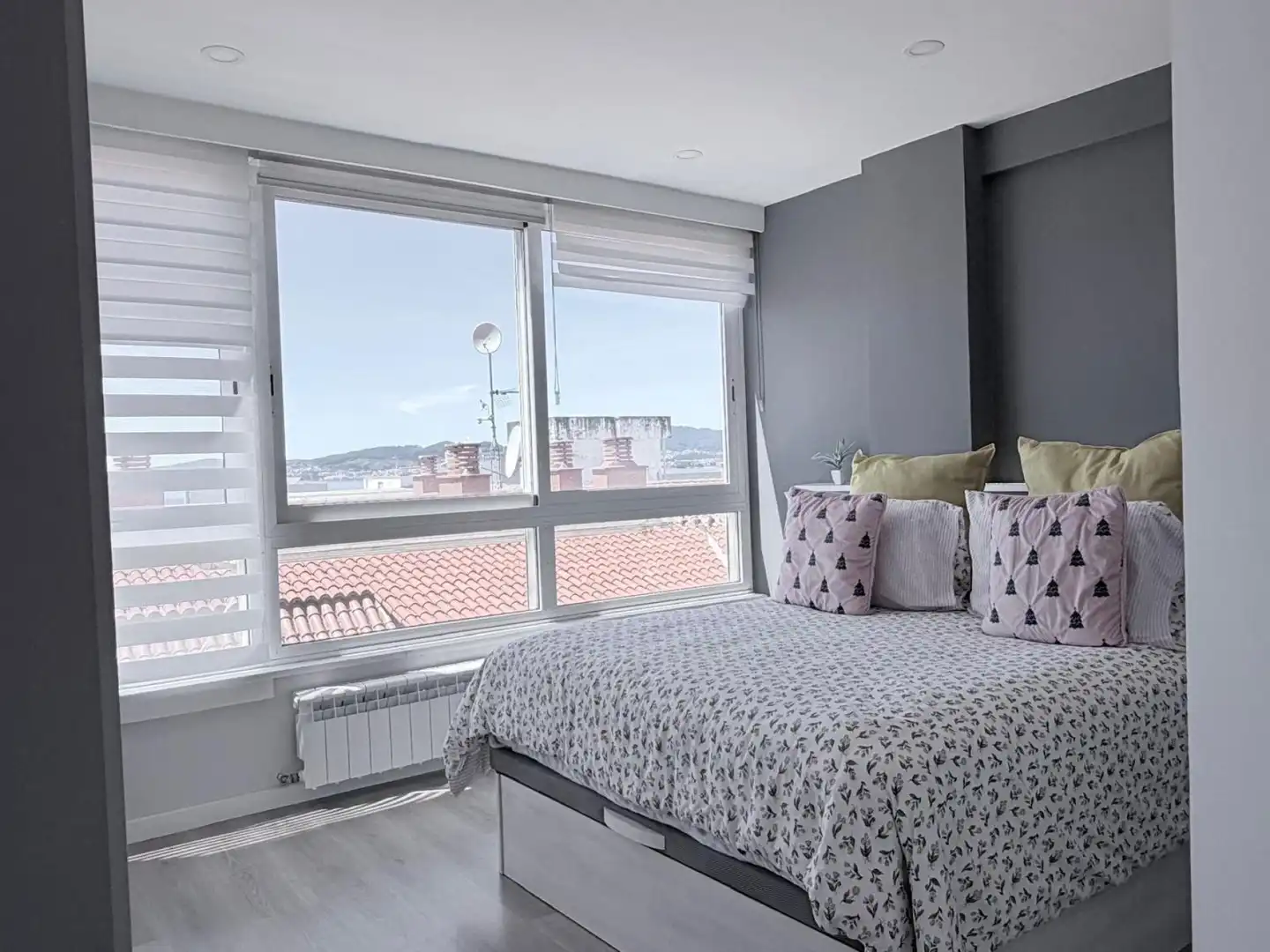 Habitación de Piso en venta en Vigo  con Aire acondicionado y Calefacción