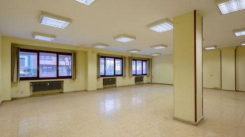 Foto 2 de Piso en venta en Cervantes, Parque San Francisco - Uría, Oviedo