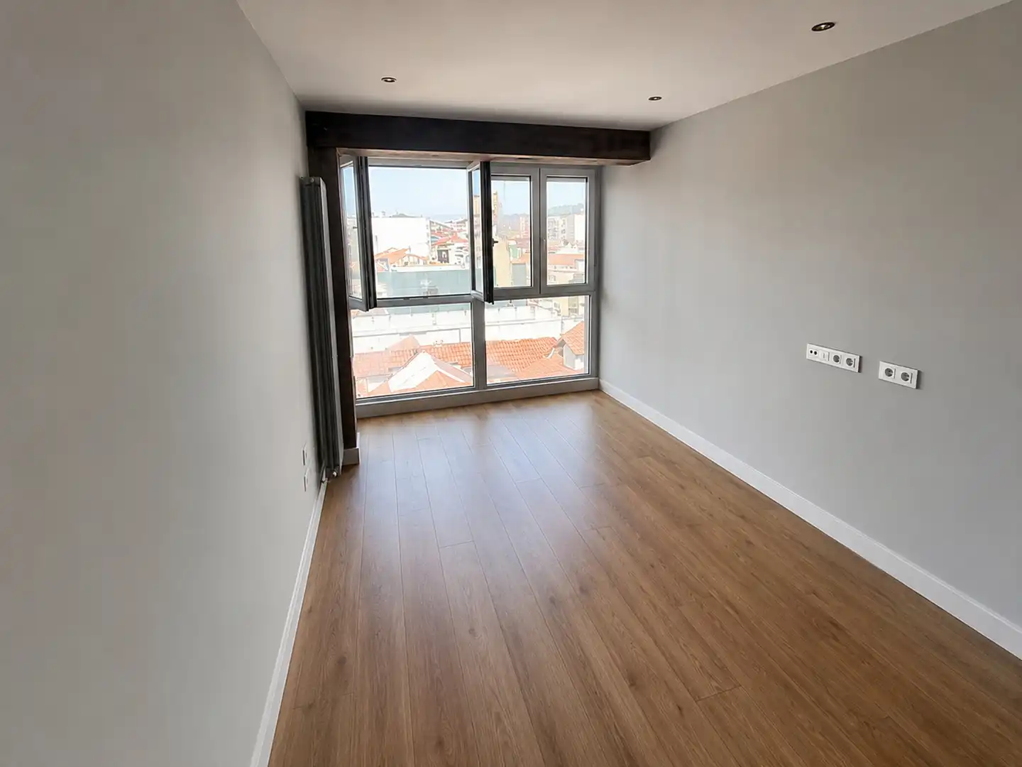 Habitación de Piso de alquiler en Santander con Calefacción, Trastero y Horno