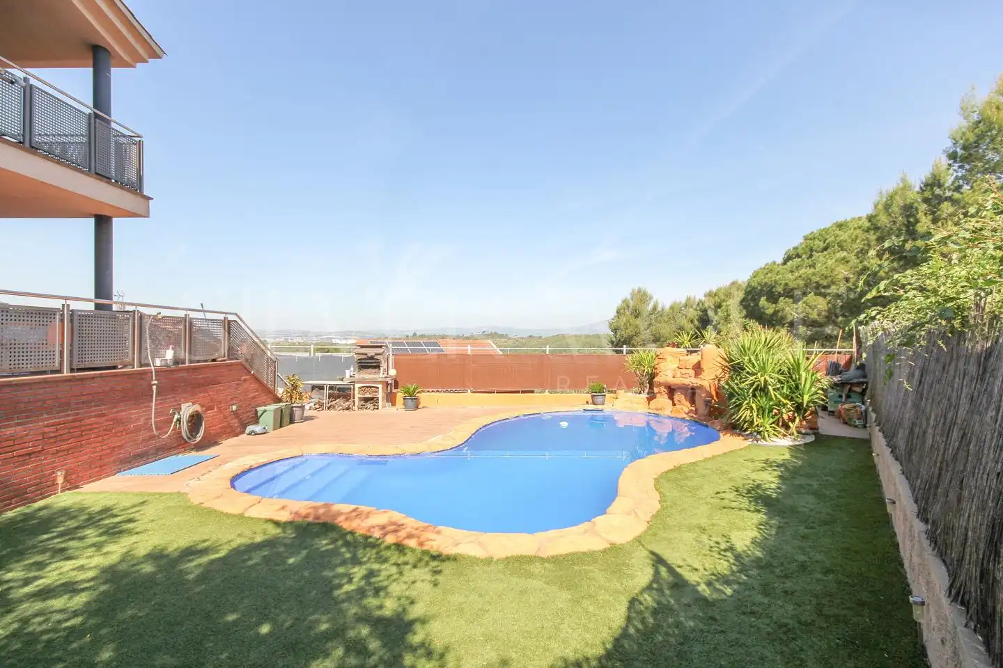 Piscina de Casa o xalet en venda en Castellbisbal amb Aire condicionat, Calefacció i Jardí privat
