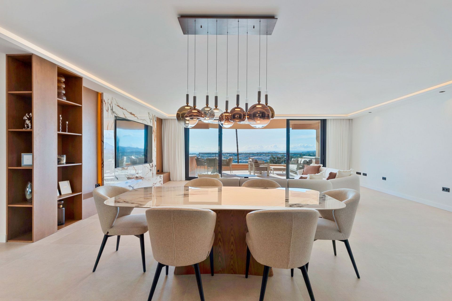 Esszimmer von Wohnungen zum Verkauf in Marbella mit Klimaanlage, Terrasse und Schwimmbad