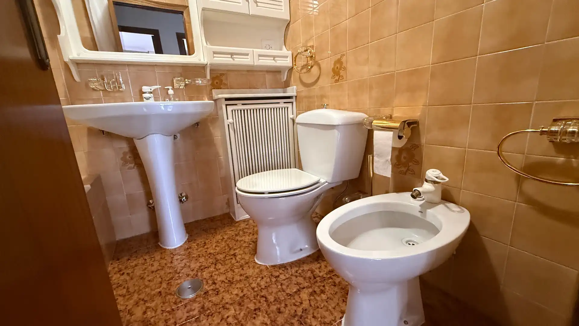 Baño de Piso de alquiler en Albacete con Calefacción, Terraza y Amueblado