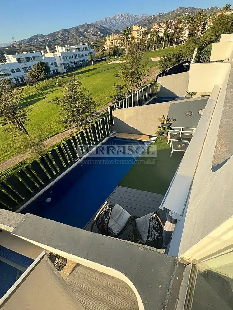 Swimming pool of Houses for sale in Vélez-Málaga  with Air Conditioner, Heating and Terrace