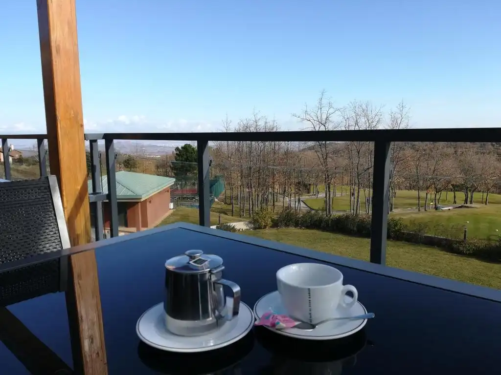 Terraza de Edificio en venta en Sojuela