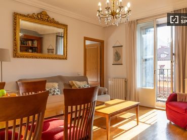 Appartement avec balcon à louer à Centro
