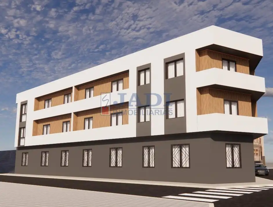 Flat with lift for sale in Valdepeñas