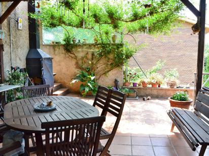 Garden of House or chalet for sale in Cerdanyola del Vallès  with Air Conditioner, Terrace and Balcony