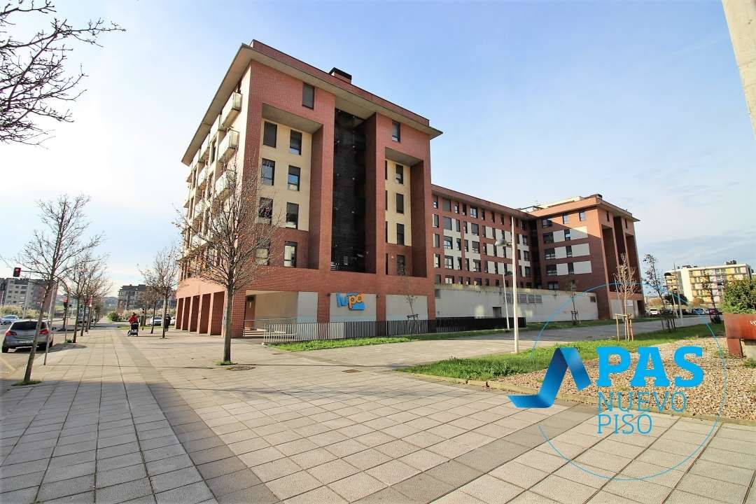 Vista exterior de Pis en venda en Santander amb Calefacció i Traster