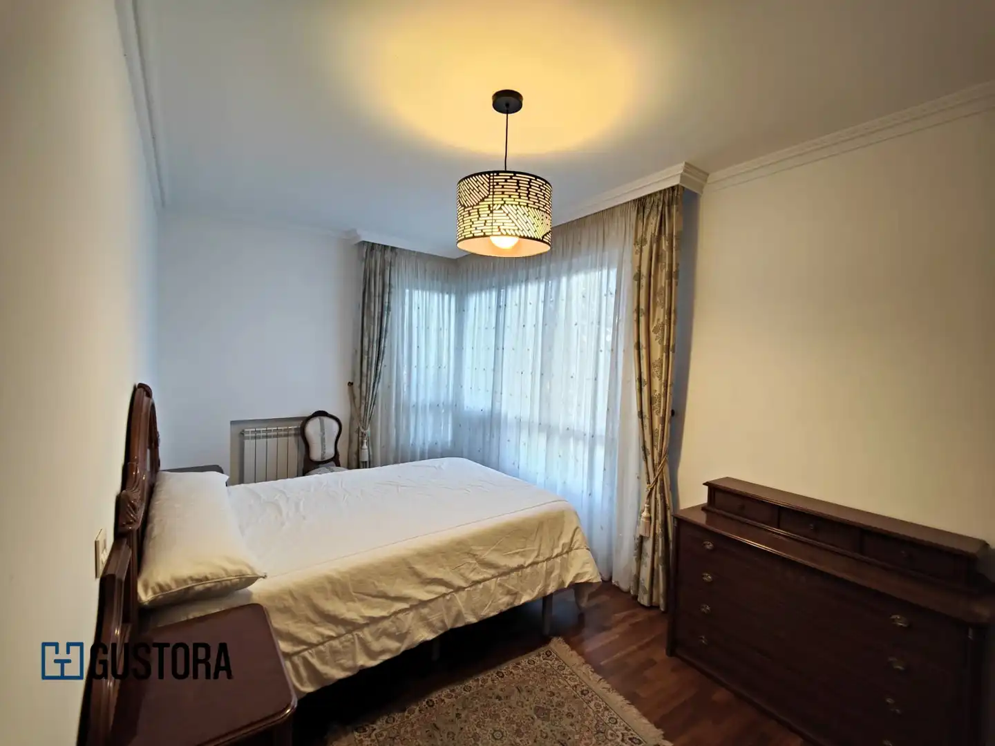 Habitación de Piso en venta en Donostia - San Sebastián  con Calefacción, Terraza y Trastero