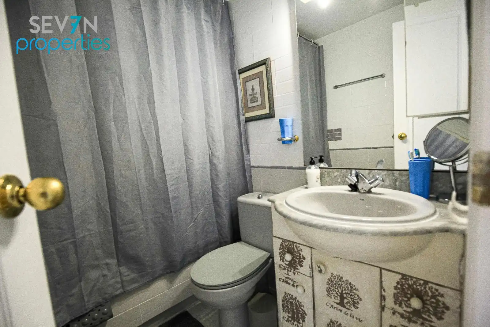 Baño de Casa adosada en venta en Alicante / Alacant con Aire acondicionado, Calefacción y Piscina