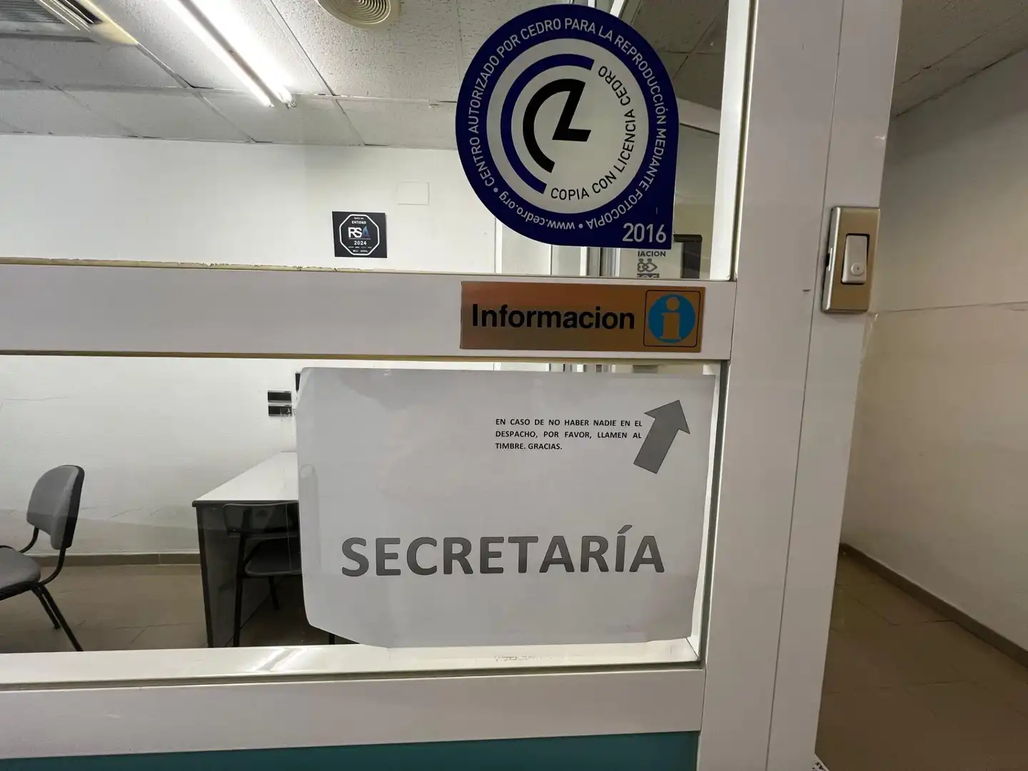 Geschaftsraum zur Miete in Zaragoza mit Klimaanlage und Möbliert